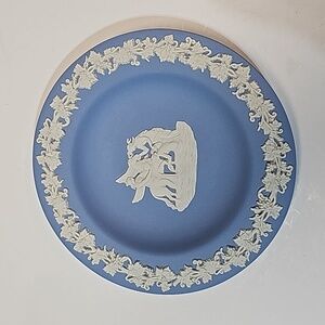 Vintage Wedgewood Blue Jasperware Pegasus Grapevine Small Plate / Trinket Dish